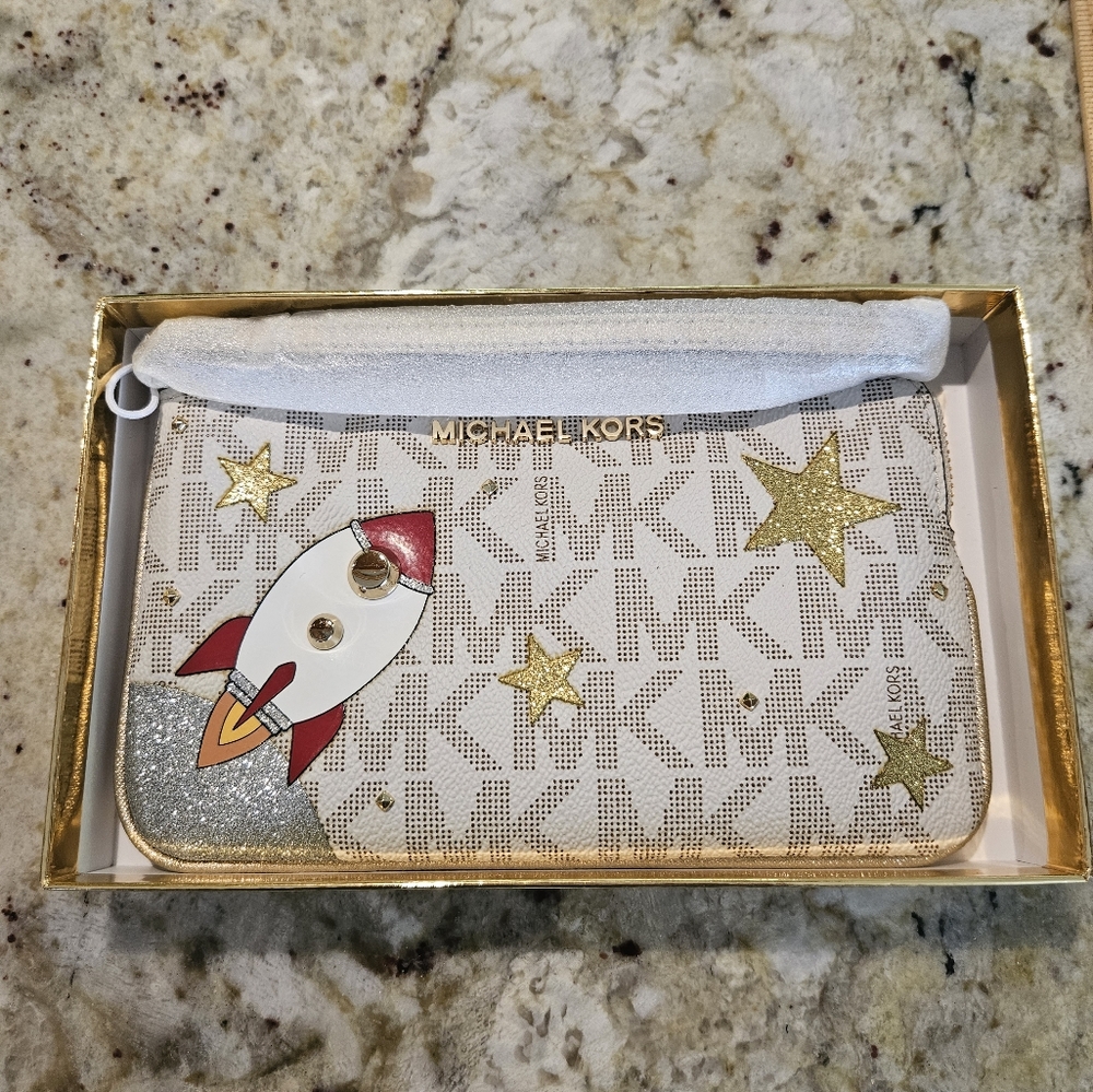 NWT Michael Kors Space Wristlet